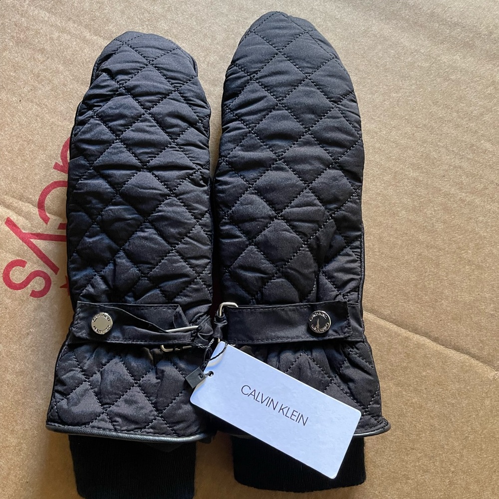 Calvin klein mittens OS